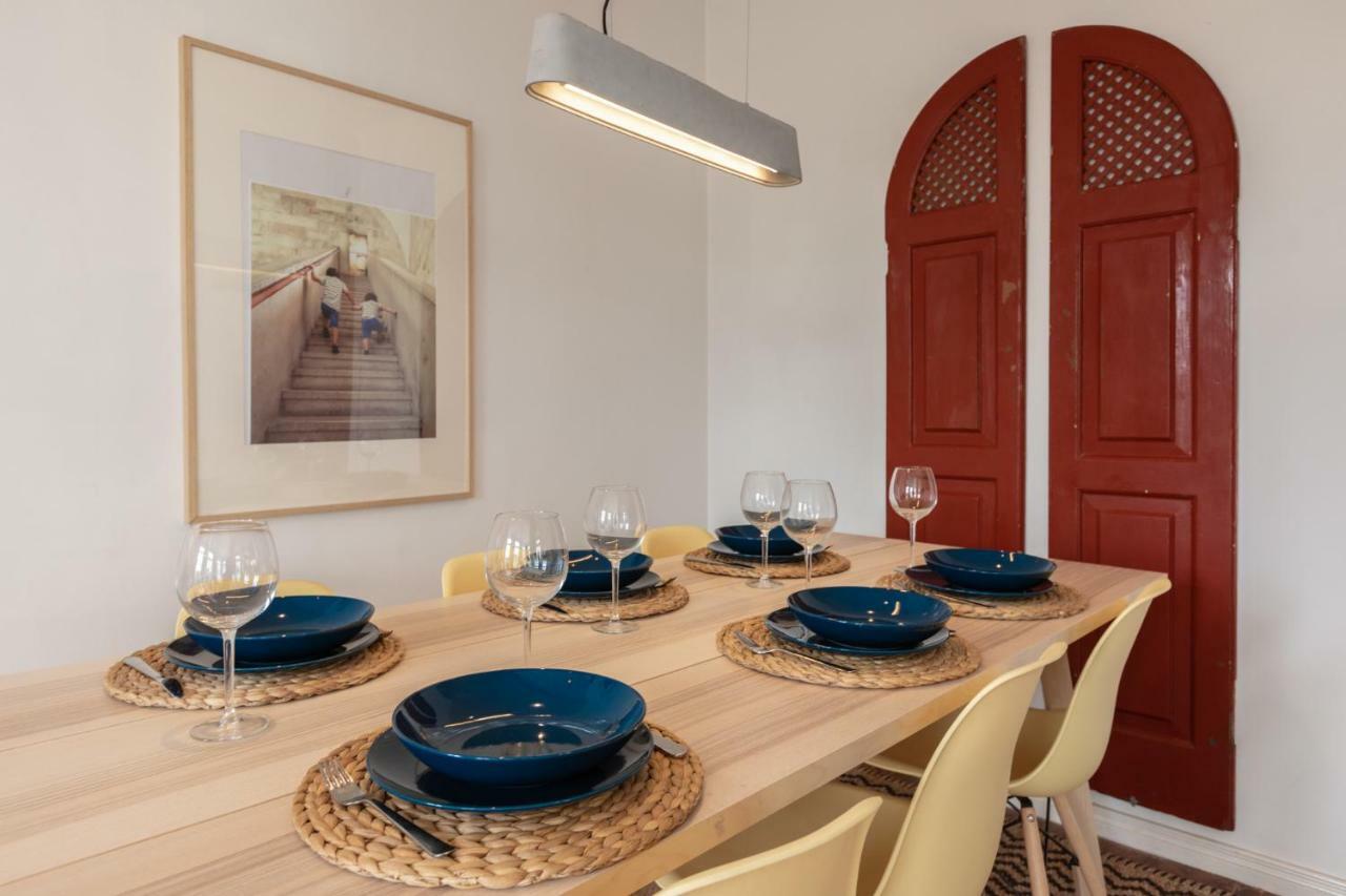 Fantastic Family Apartment In Estrela Lisabona Exterior foto