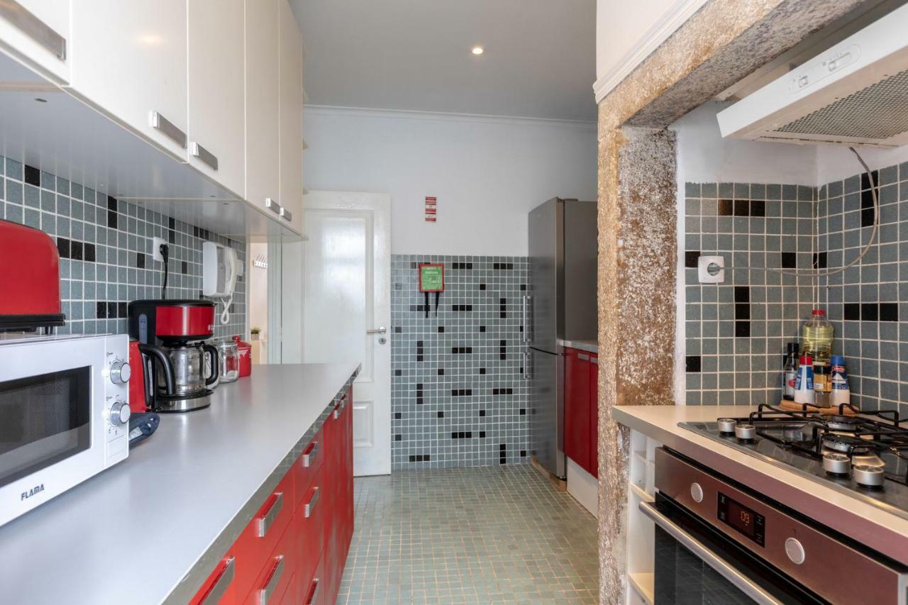 Fantastic Family Apartment In Estrela Lisabona Exterior foto